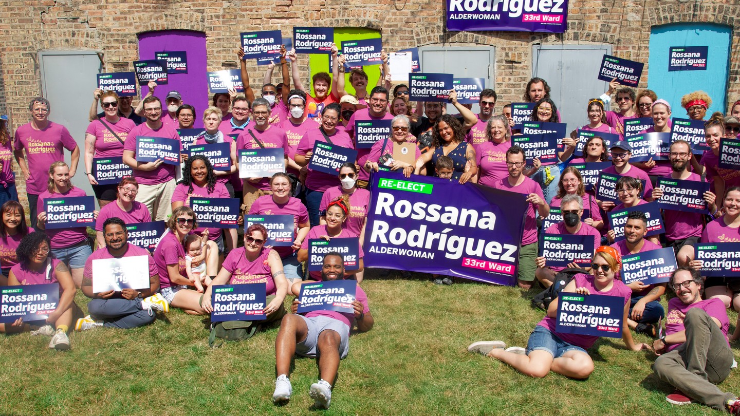 Group photo from Rossana's re-election petition launch